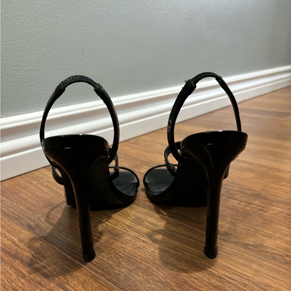 Black Steve Madden heels - Picture 4 of 5